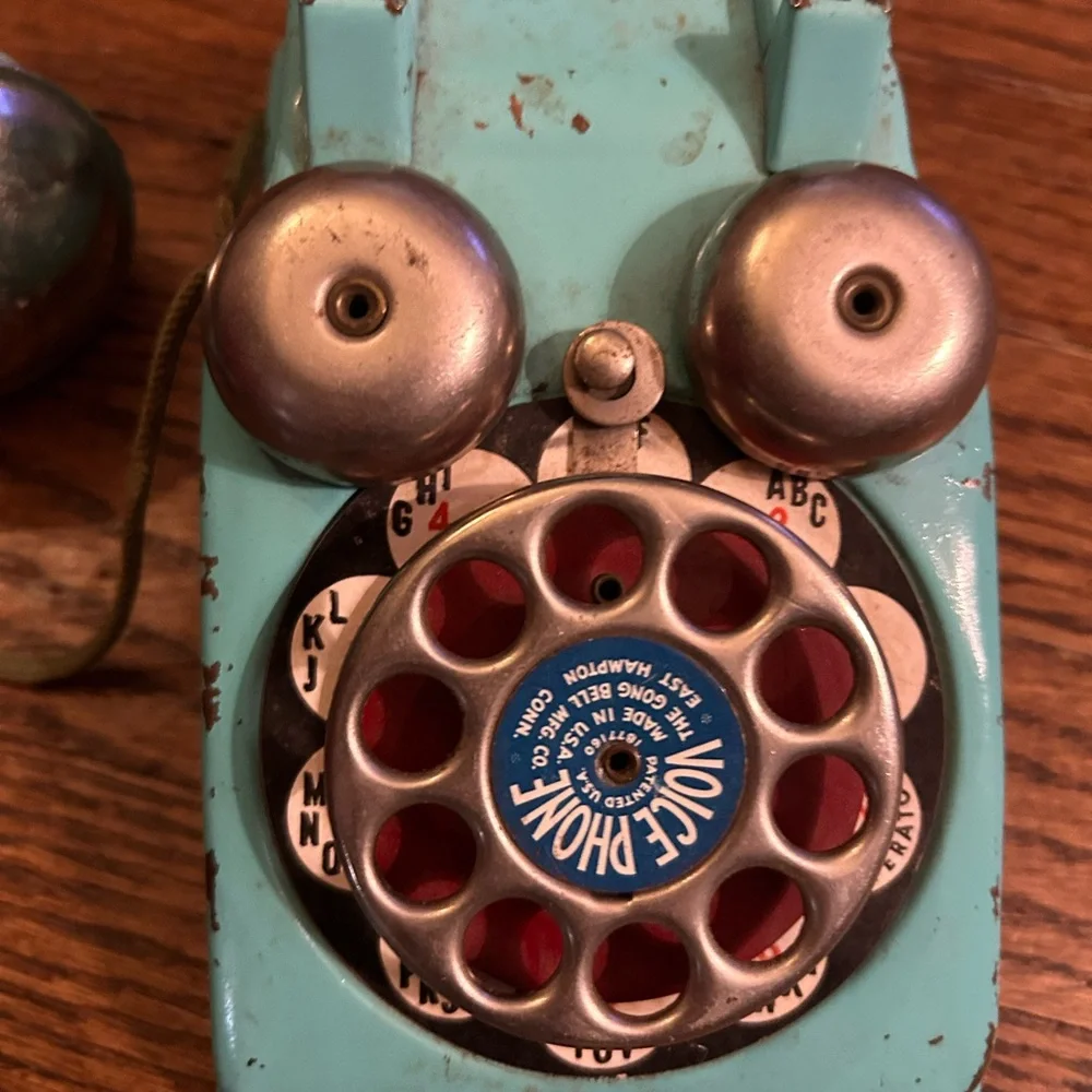 Vintage Rotary Dial Telephone - Teal